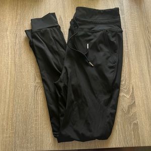 Halara Joggers